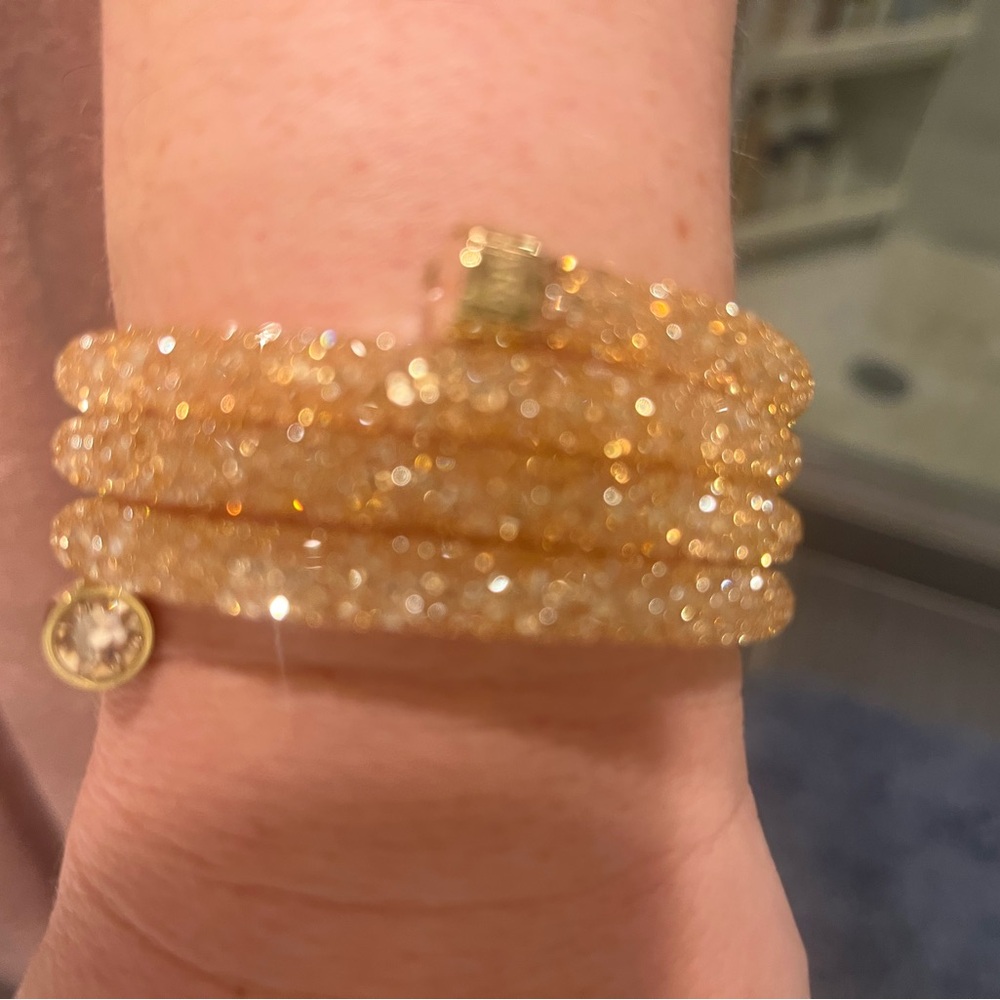 Elegant Swarovski Gold crystals Women's Bracelet